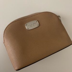 Michael Kors Pouch